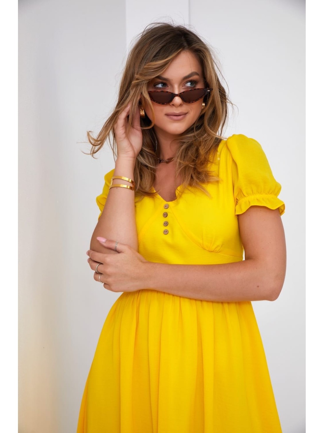 Rochie neteda cu maneci scurte, galben 3046 - Magazin online - Boutique